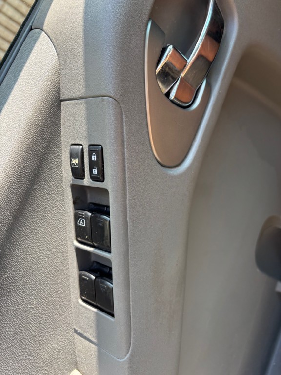 2013 Nissan Frontier Image 18