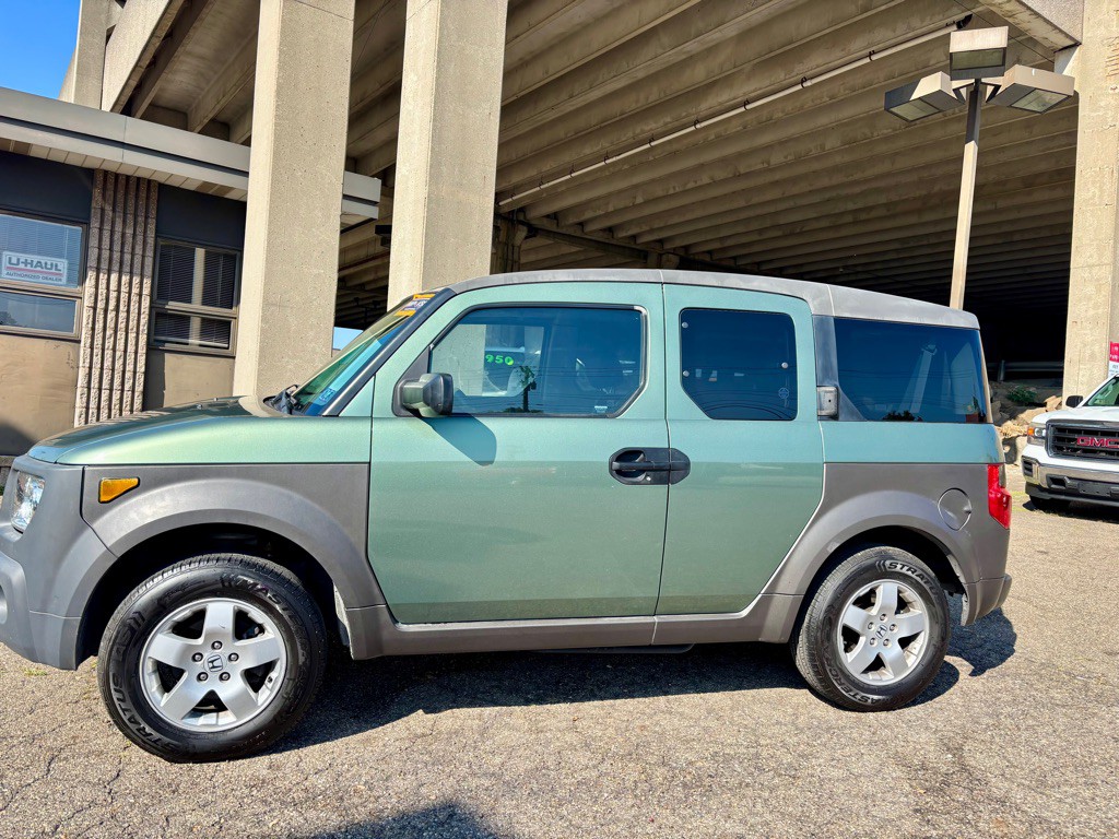 2003 Honda Element Image 1