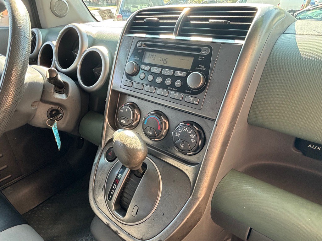 2003 Honda Element Image 9