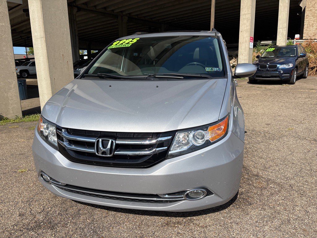 2014 Honda Odyssey Image 3