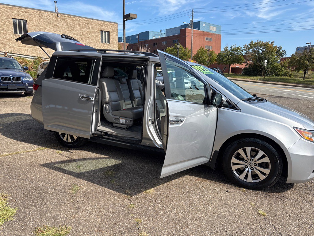 2014 Honda Odyssey Image 15
