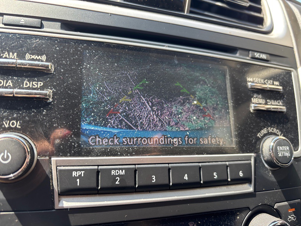 2017 Nissan Altima Image 10