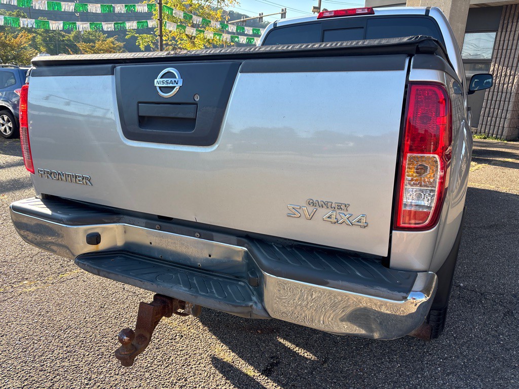 2011 Nissan Frontier Image 6