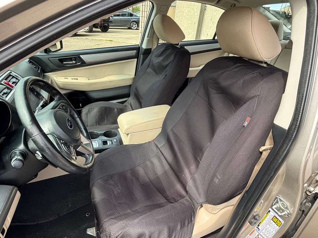 2016 Subaru Legacy Image 9