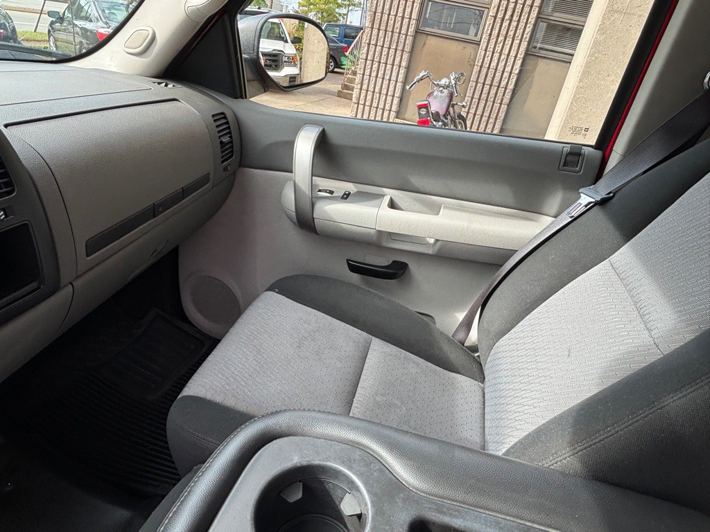 2008 Chevrolet Silverado 1500 Image 11