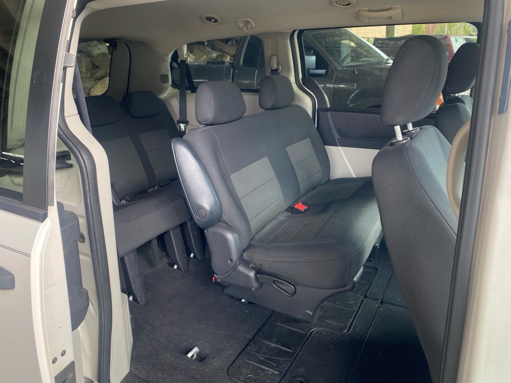 2008 Dodge Grand Caravan Image 7