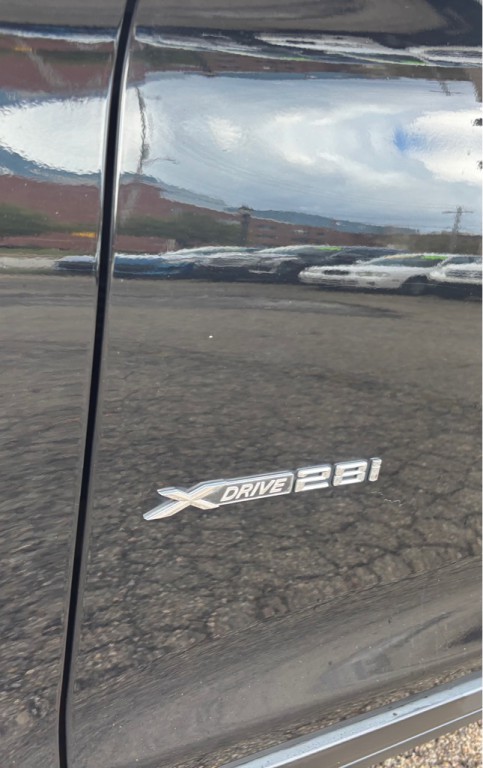 2017 BMW X3 Image 3