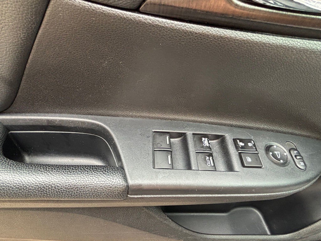 2014 Honda Accord Image 23