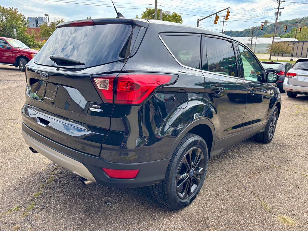 2019 Ford Escape Image 4