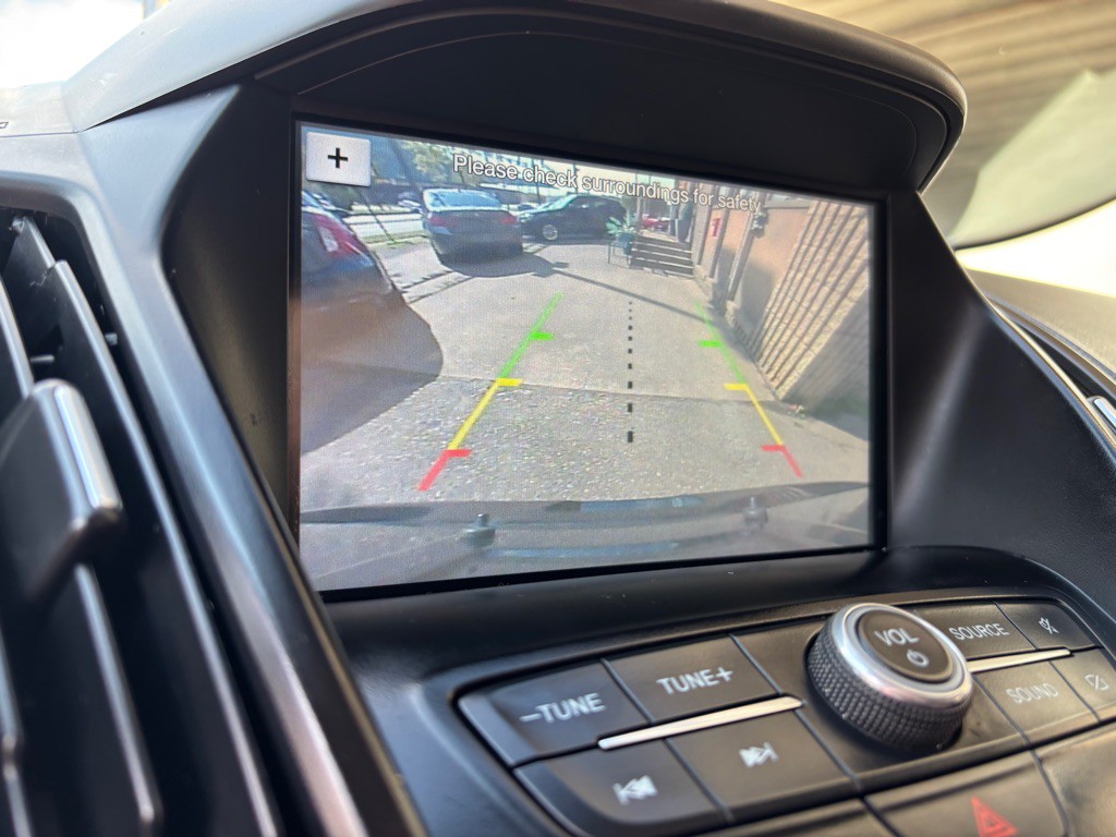 2019 Ford Escape Image 10
