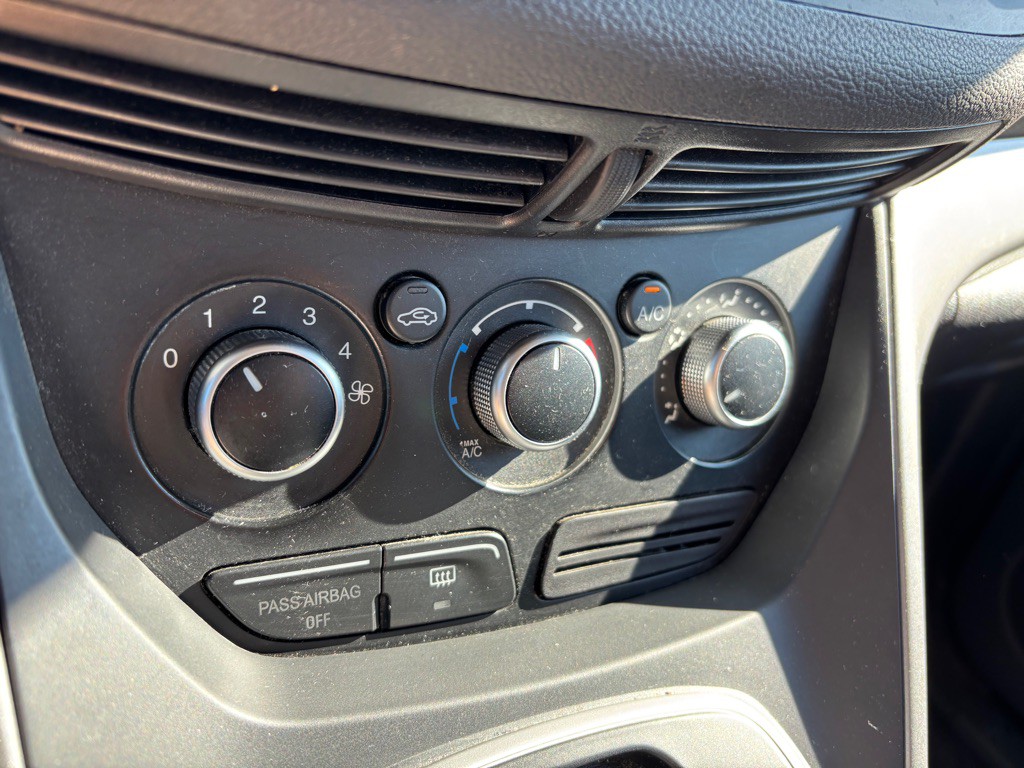 2013 Ford Escape Image 9