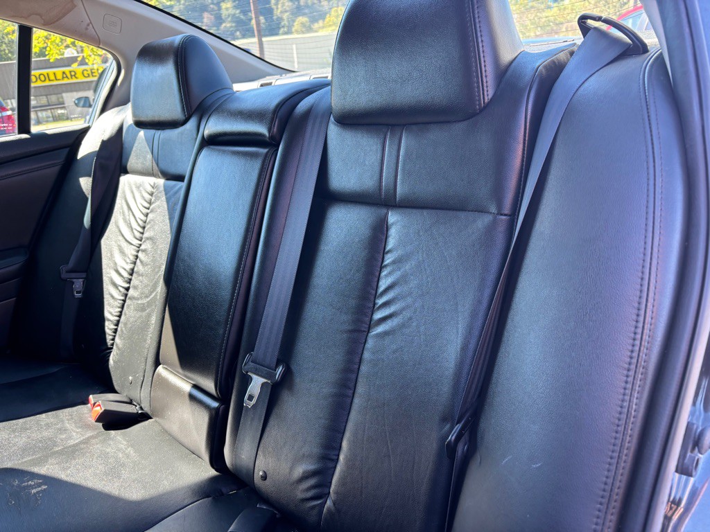 2011 Nissan Altima Image 9