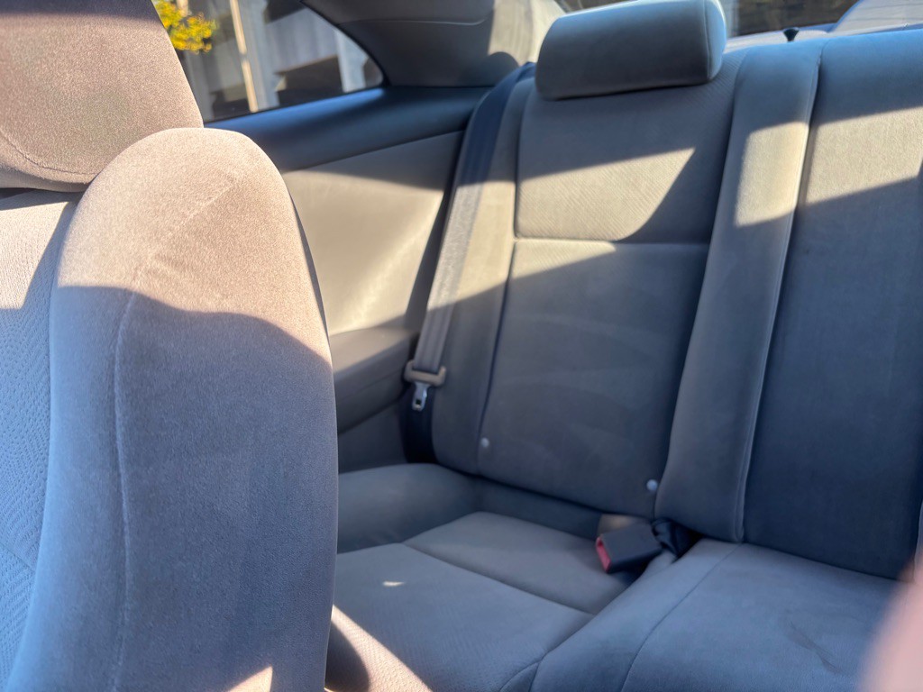 2004 Toyota Camry Image 6