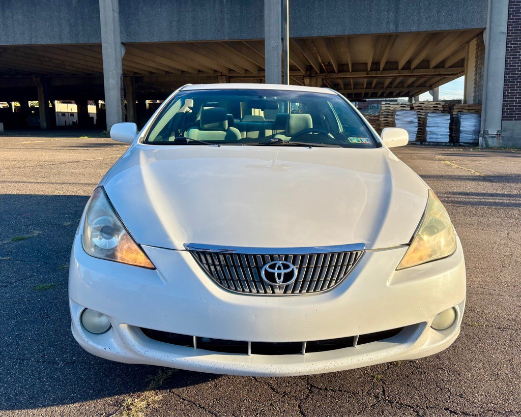 2004 Toyota Camry Image 15