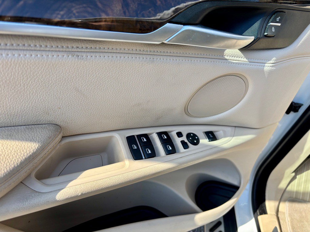 2015 BMW X5 Image 13
