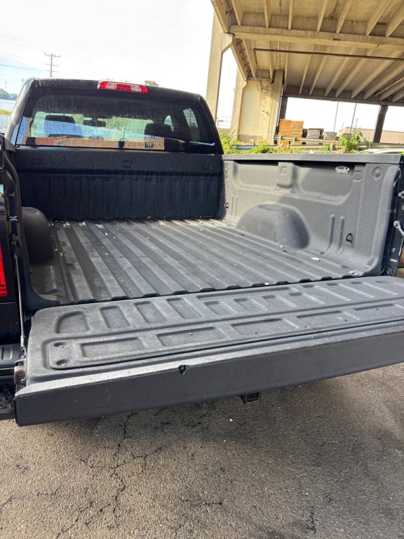 2018 Chevrolet Silverado 1500 Image 5