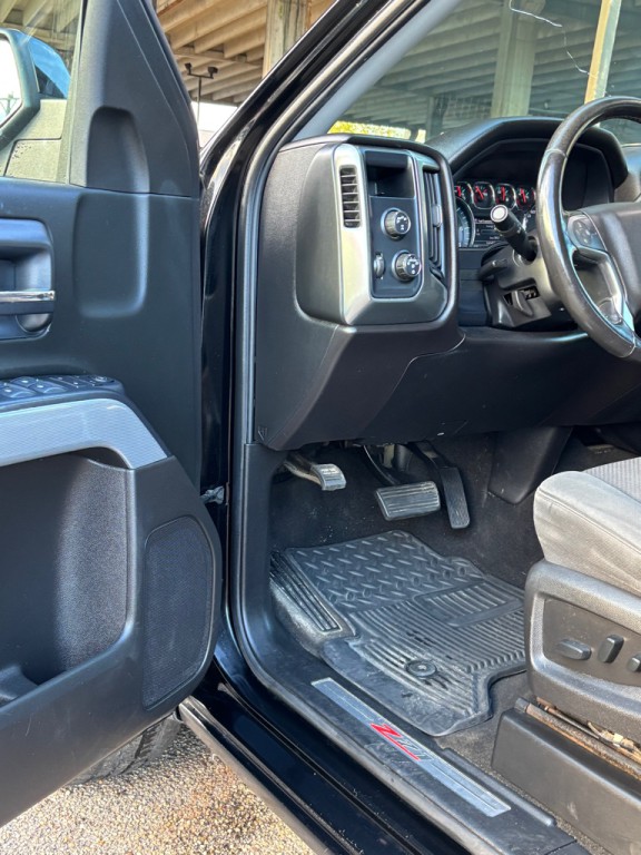 2018 Chevrolet Silverado 1500 Image 9
