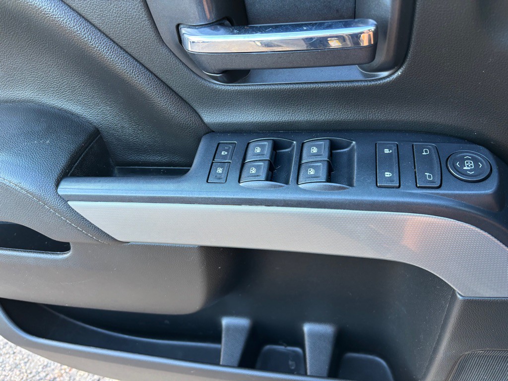 2018 Chevrolet Silverado 1500 Image 13