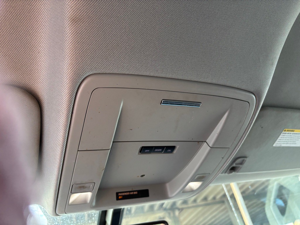 2018 Chevrolet Silverado 1500 Image 8