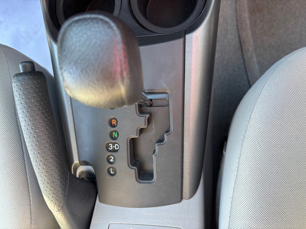 2011 Toyota Rav4 Image 17