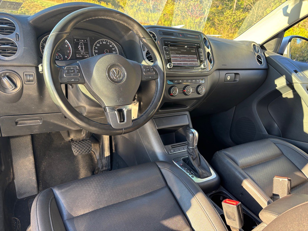 2013 Volkswagen Tiguan Image 9
