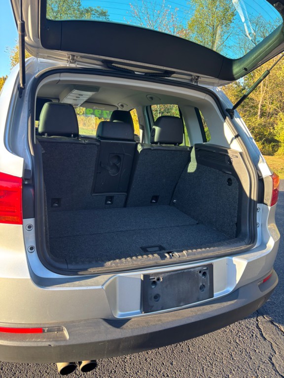 2013 Volkswagen Tiguan Image 16