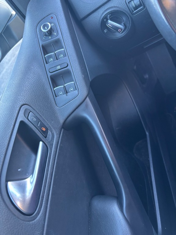 2013 Volkswagen Tiguan Image 20