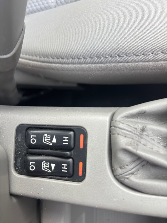 2011 Subaru Forester Image 12