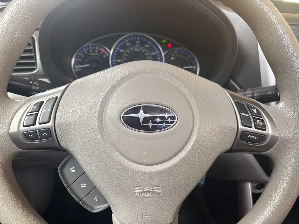 2011 Subaru Forester Image 17