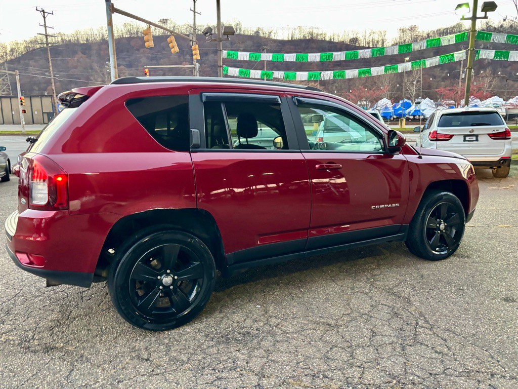 2016 Jeep Compass Image 4