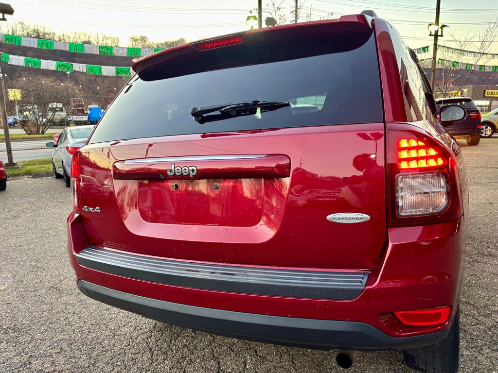 2016 Jeep Compass Image 5
