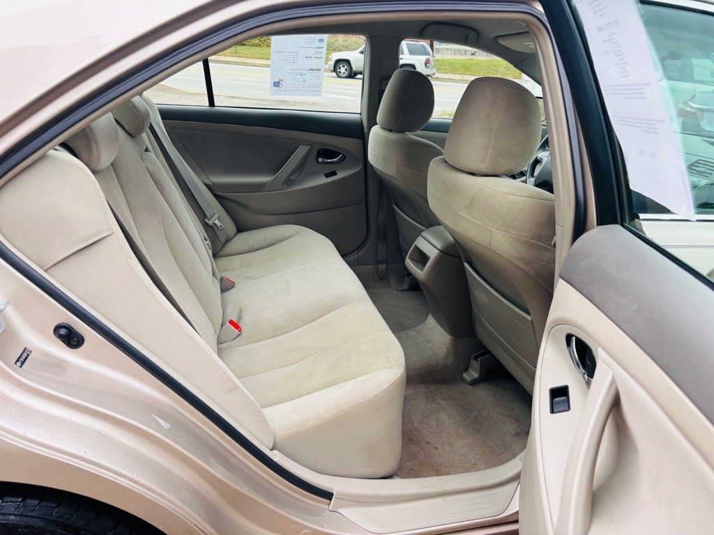 2009 Toyota Camry Image 7