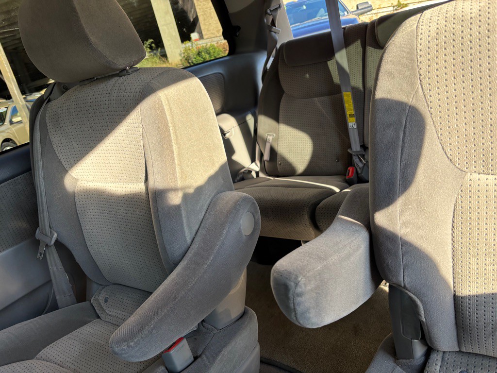 2006 Toyota Sienna Image 10