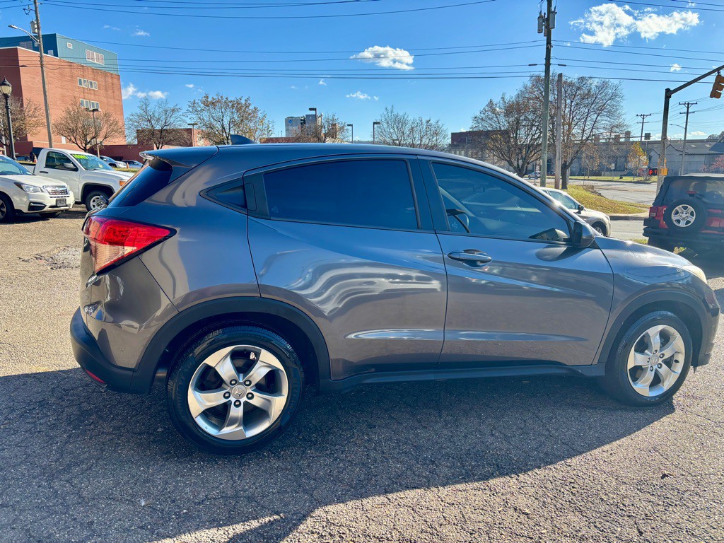 2016 Honda HR-V Image 2