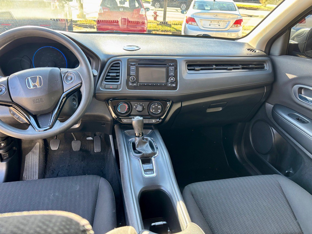 2016 Honda HR-V Image 6