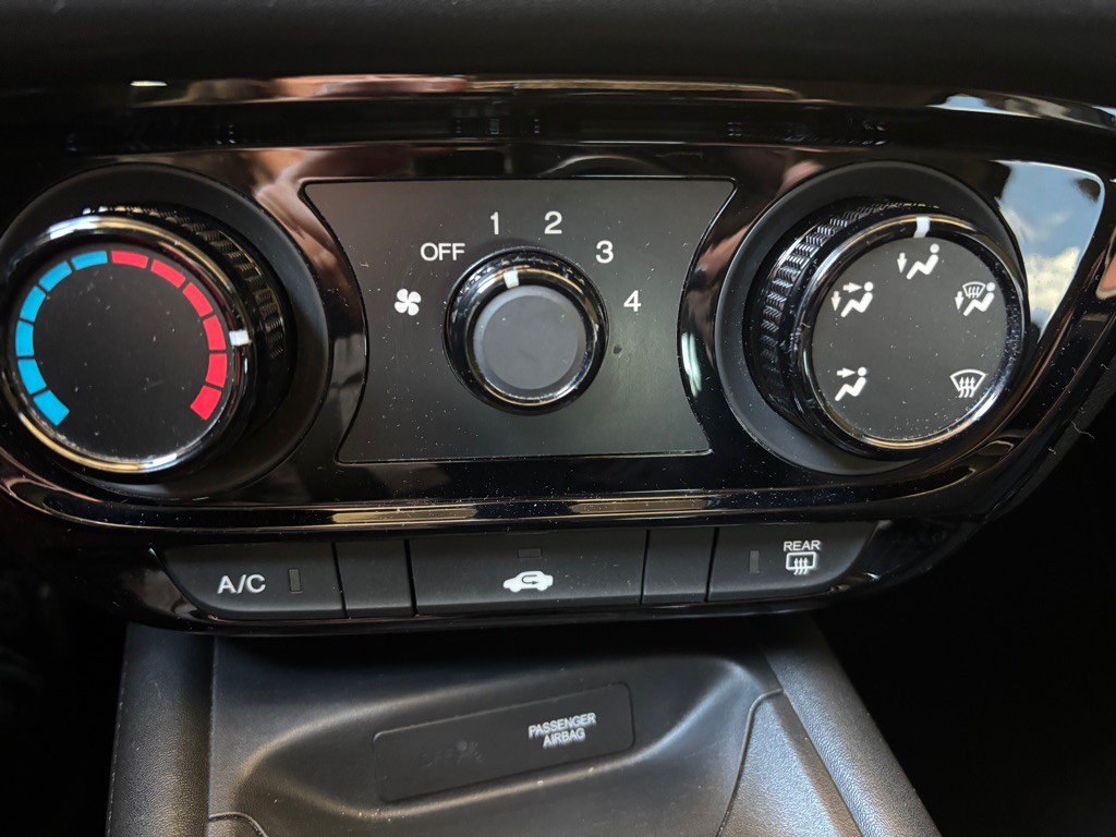 2016 Honda HR-V Image 10