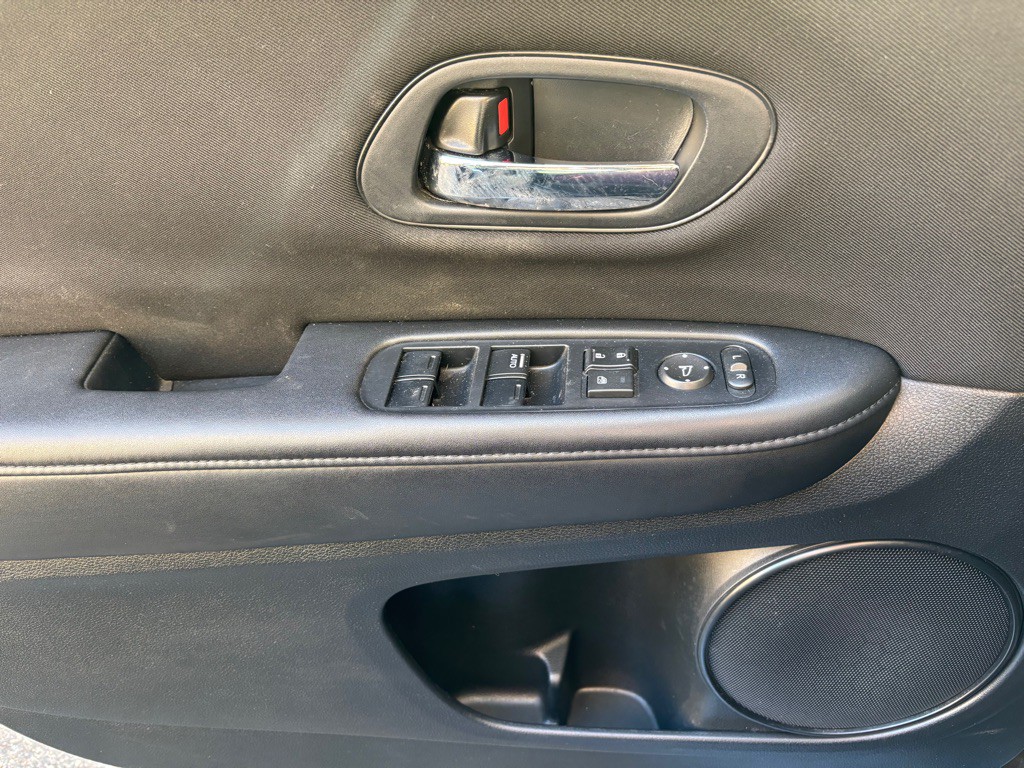 2016 Honda HR-V Image 18