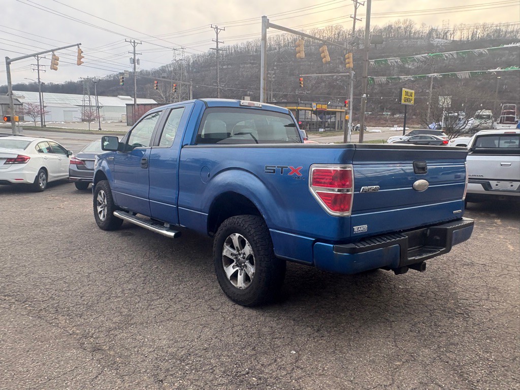 2011 Ford F-150 Image 4