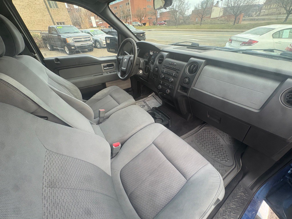 2011 Ford F-150 Image 11