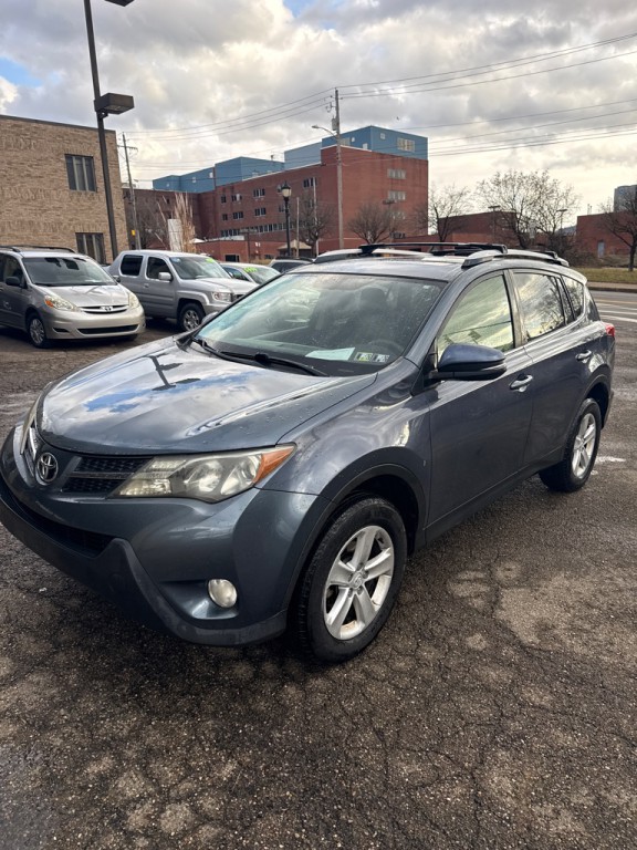 2013 Toyota Rav4 Image 2