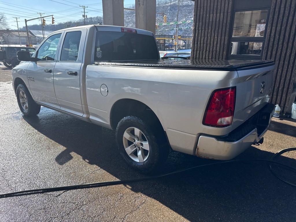 2018 RAM 1500 Image 2