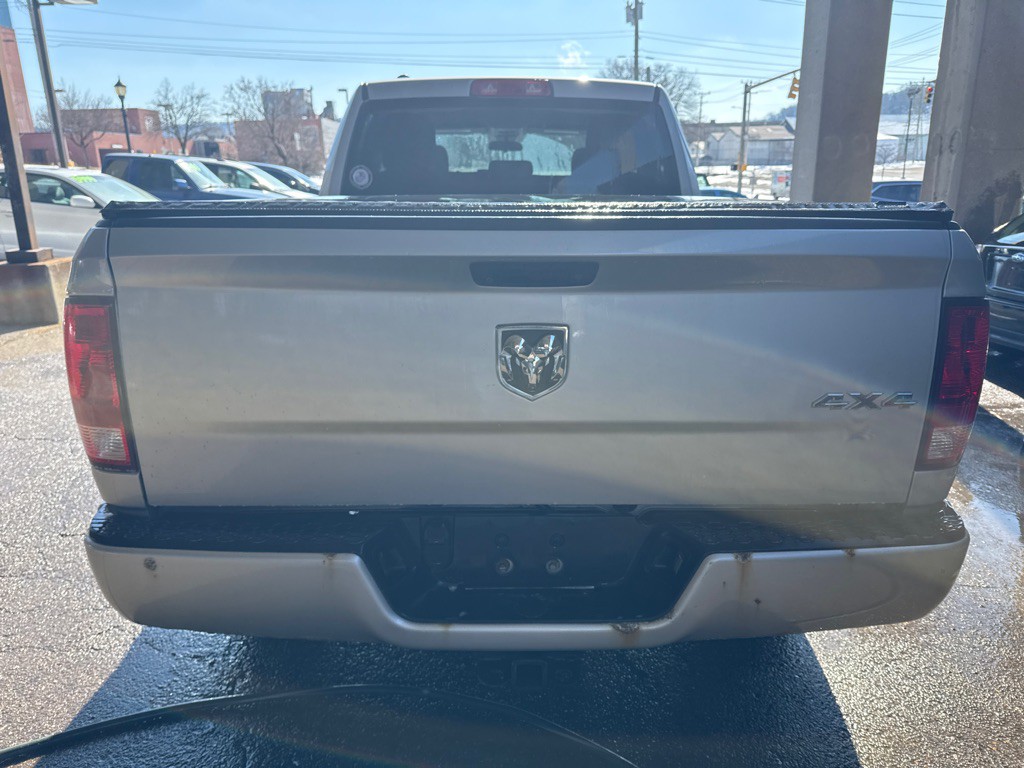2018 RAM 1500 Image 3