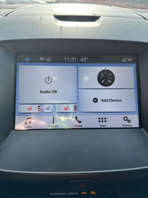 2019 Ford Edge Image 10