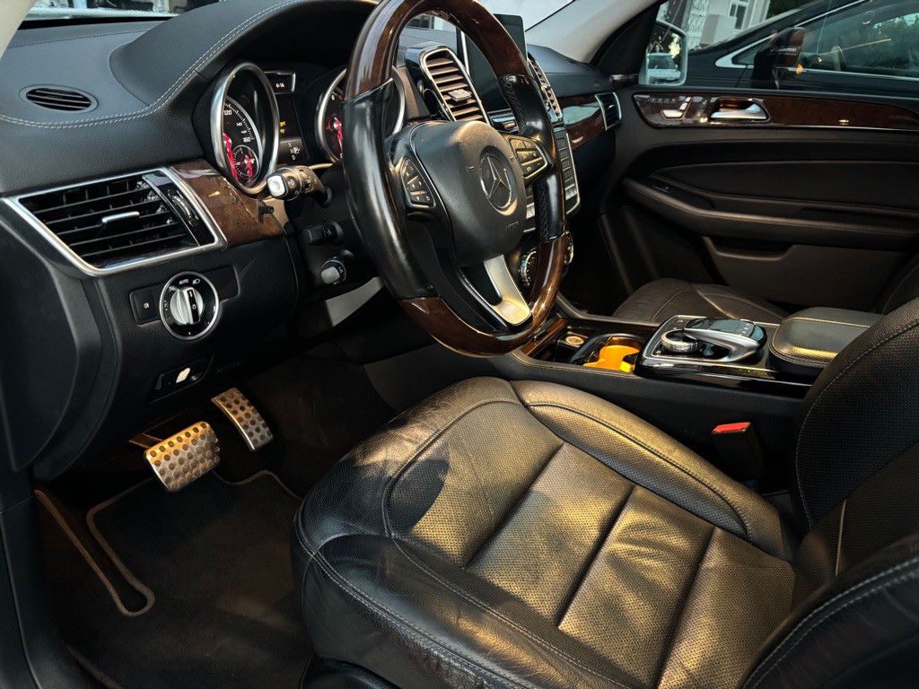 2016 Mercedes-Benz GLE-Class Image 6