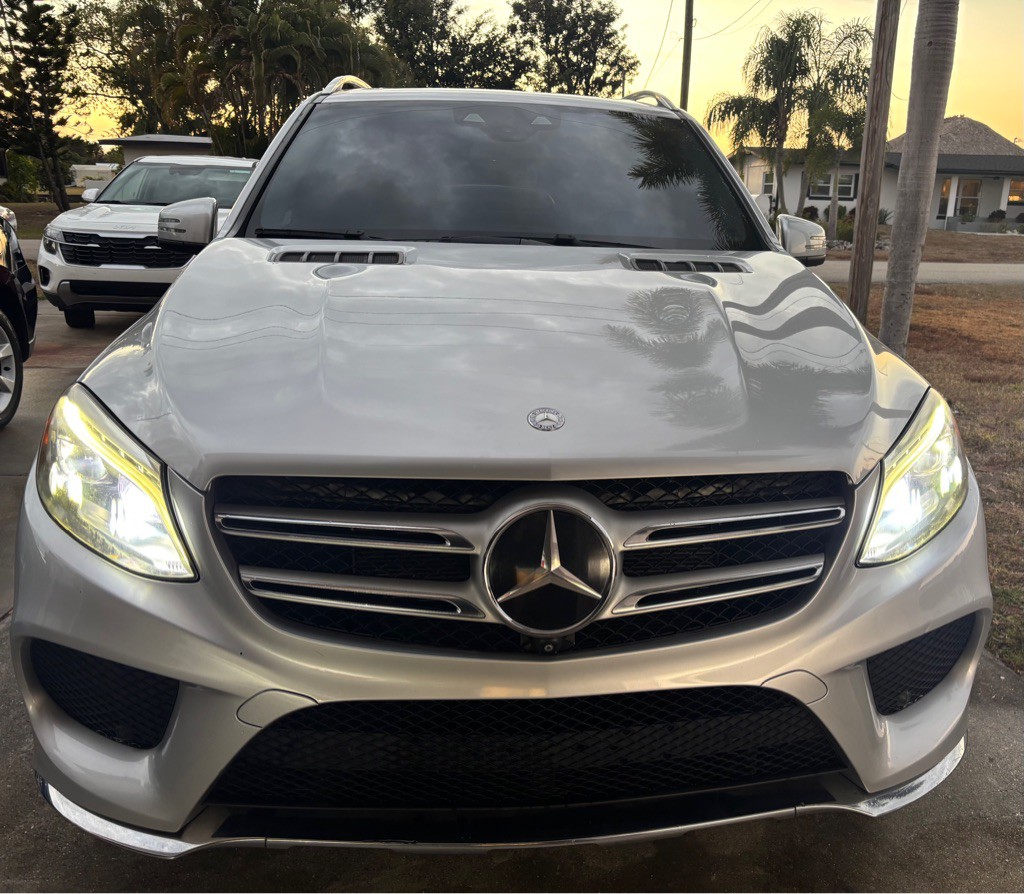 2016 Mercedes-Benz GLE-Class Image 12