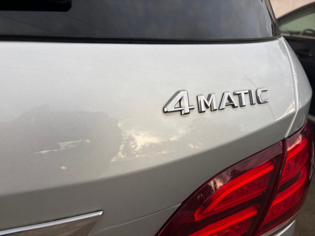 2016 Mercedes-Benz GLE-Class Image 23