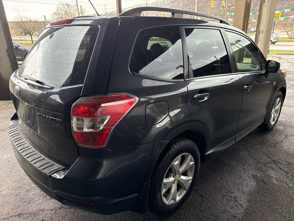 2015 Subaru Forester Image 3