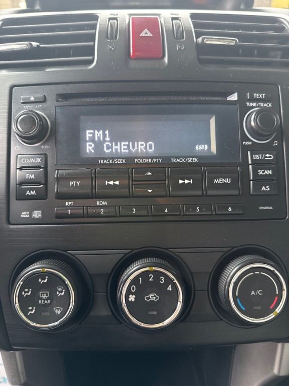 2015 Subaru Forester Image 10