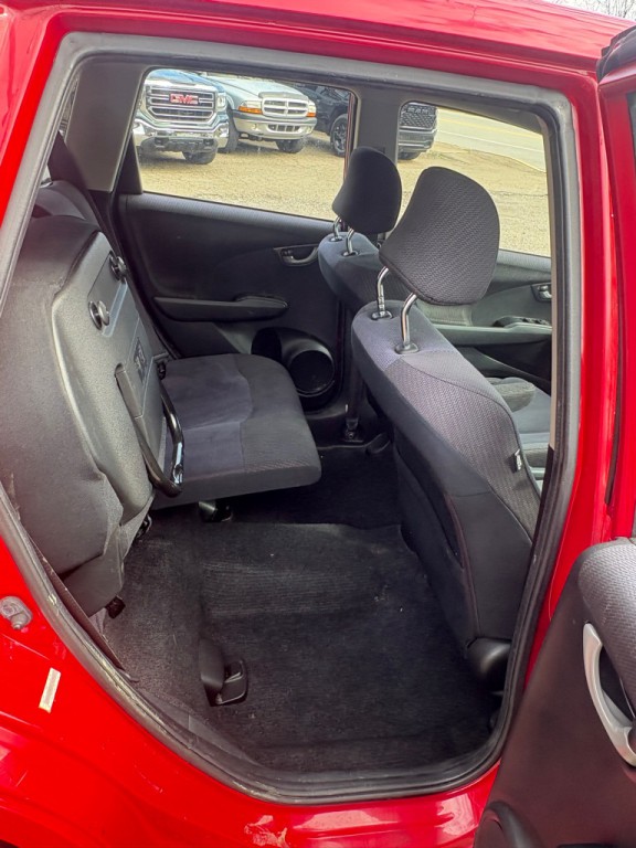 2013 Honda Fit Image 16