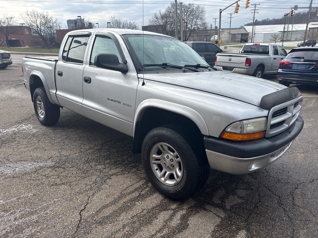 2002 Dodge Dakota Image 4